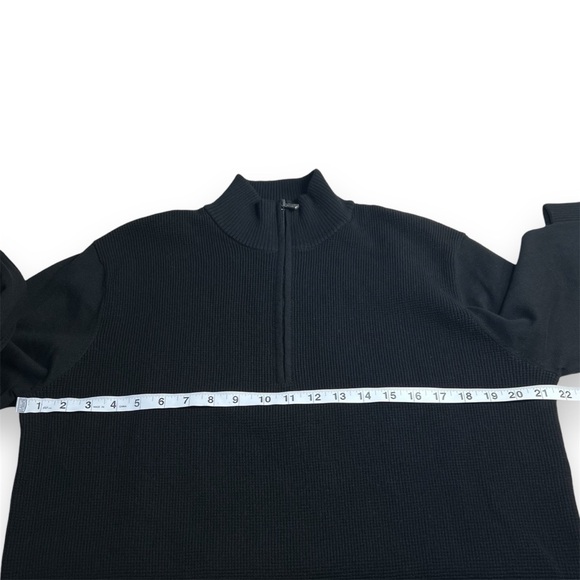 Michael Kors Sweater Men’s L Textured Knit 1/4 Zip Black Mock Neck Quiet Luxury - Picture 8 of 8
